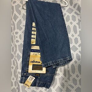 Men’s George Strait Wranglers 36/32